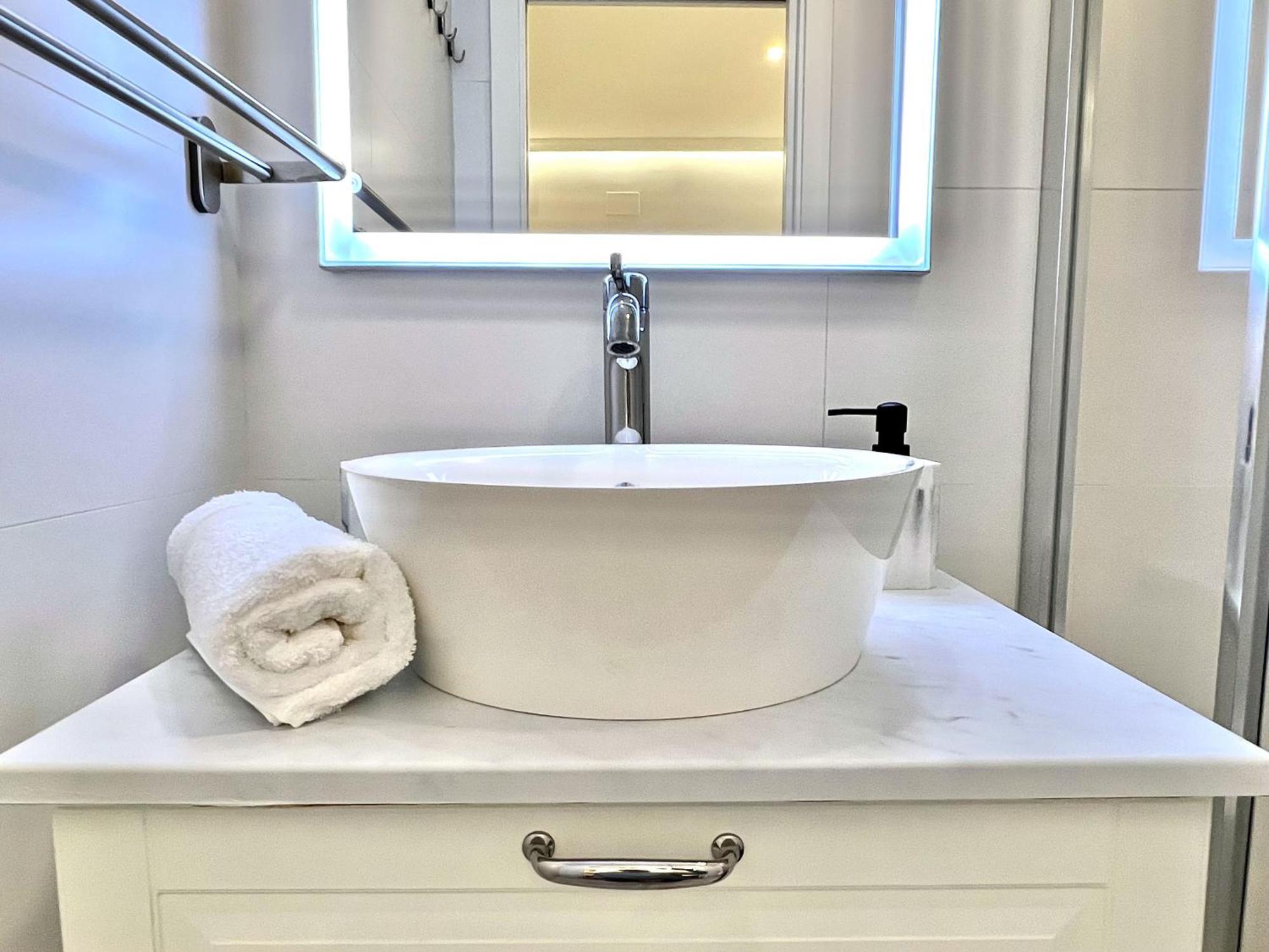 Apartment In The Heart Of Madrid-Piso En Malasana Zewnętrze zdjęcie